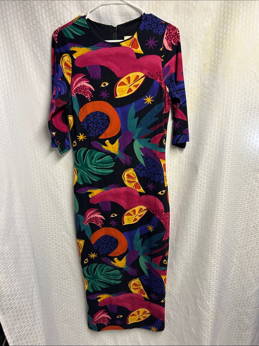 Farmrio Women's Black Tropical Print lined Maxi dress. Measures 48” shoulder/hem